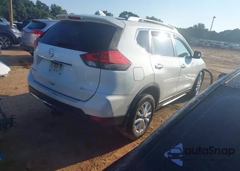 2017 Nissan Rogue Sv z USA, uszkodzony, nr VIN JN8AT2MV3HW264968